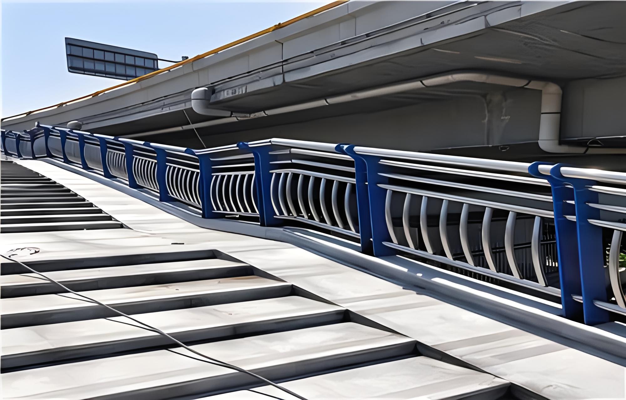 天津不锈钢桥梁护栏维护方案：确保安全，延长使用寿命